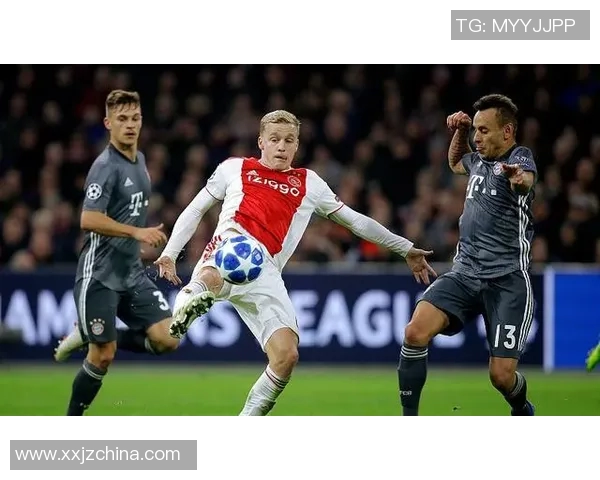 范德贝克在对阵皇马的精彩表现引发球迷热议与期待