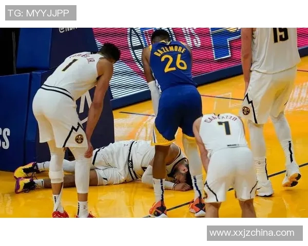 太阳与灰熊精彩对决全场回放分析与精彩瞬间回顾