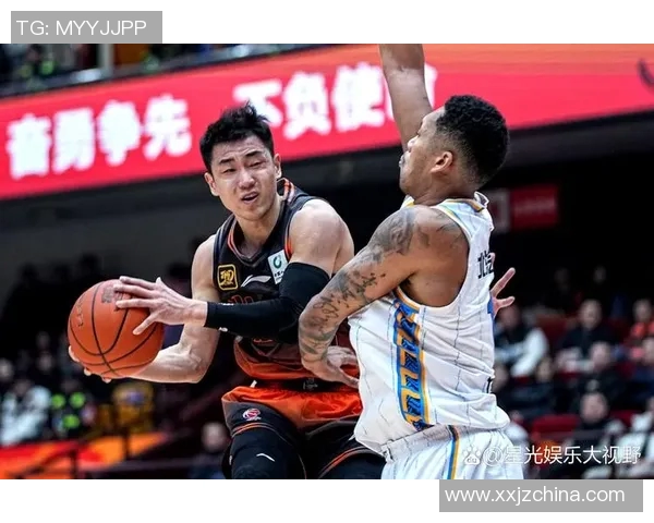 青岛国信与辽宁队激战正酣谁将赢得这场精彩对决的胜利 青岛国信与辽宁队激战正酣谁将赢得这场精彩对决的胜利