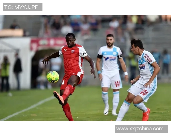 兰斯与尼姆历史交锋记录分析及近期战绩对比