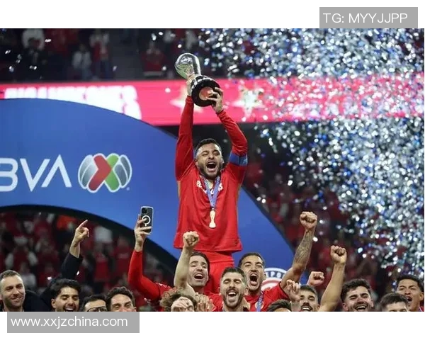 莫雷利与托卢卡激战正酣谁将赢得这场精彩对决的胜利