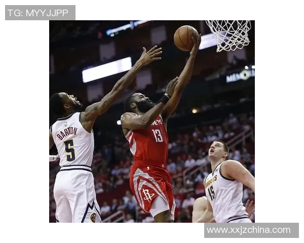 银河队与明尼苏达队激战正酣比分悬念迭起引人关注